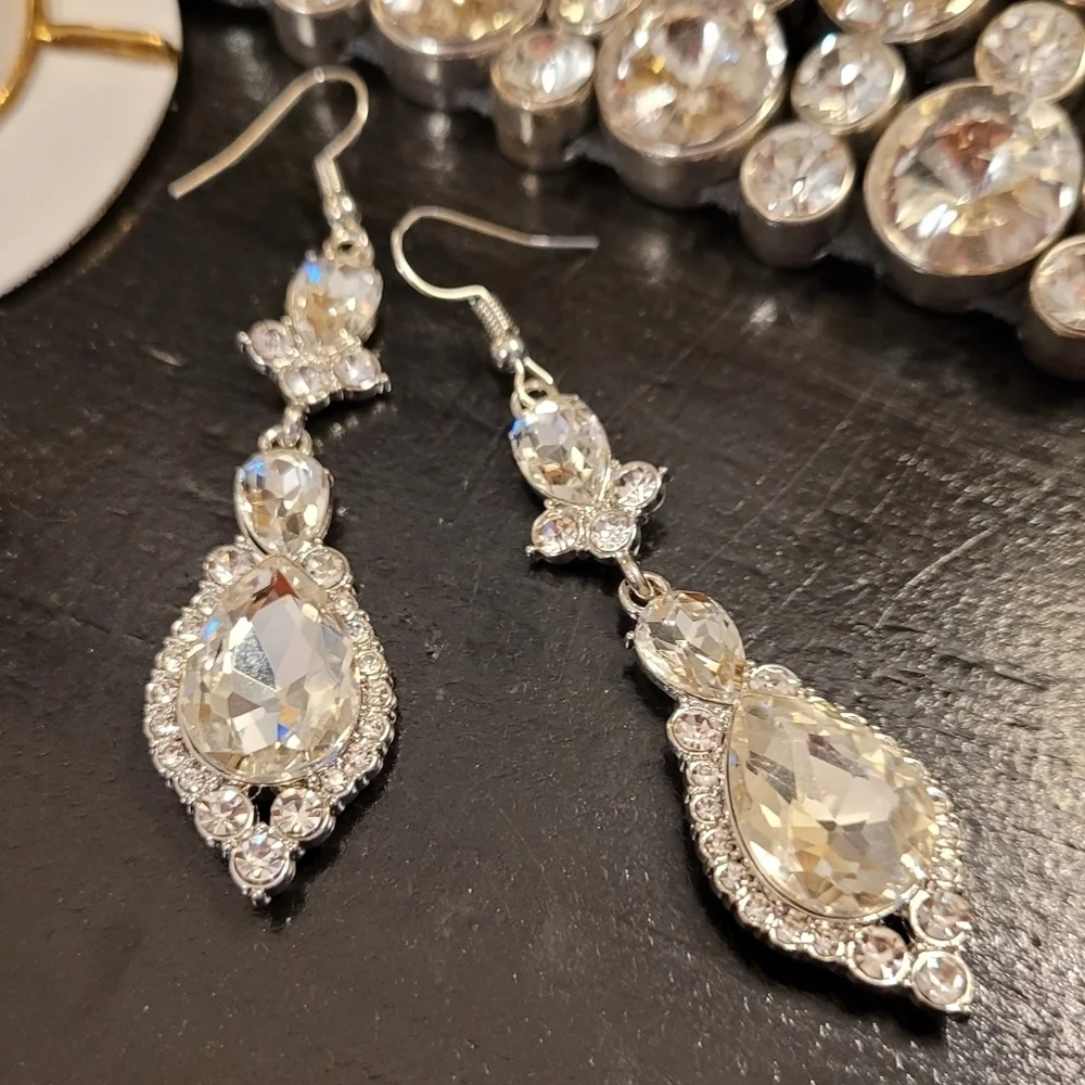 Vintage Aurora Borealis Crystal Silver Chandelier Drop Earrings